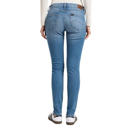 Lee X073_112355249-_458 - Image 2