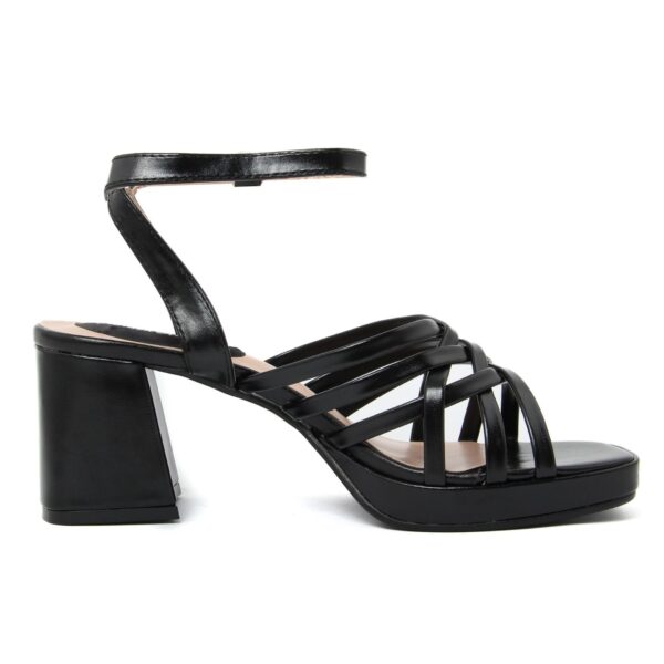 a896d570-f102-11ee-9e26-1b24315d8839