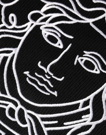 Black Medusa Embroidery Crew Neck Pullover Sweater - Image 5