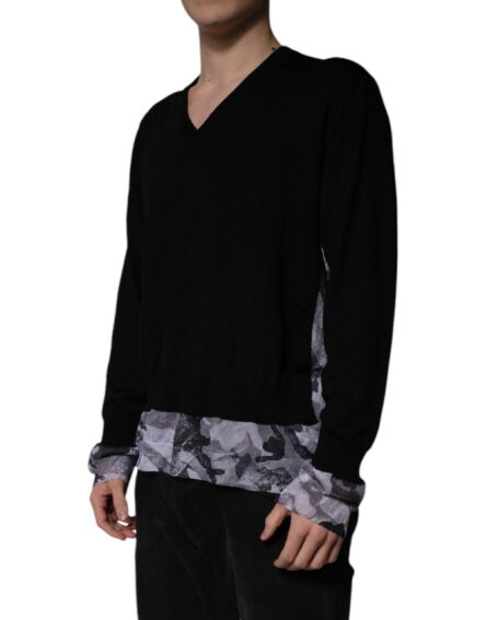Black Camouflage V-neck Pullover Sweater - Image 3