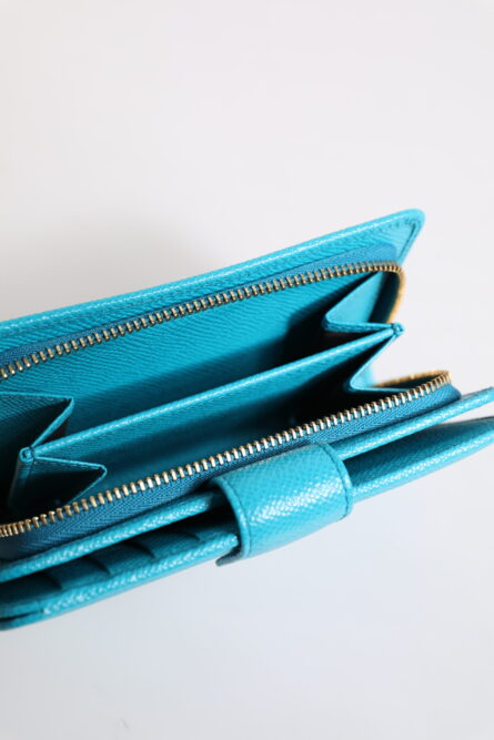 Light Blue Leather Bifold Continental Clutch Wallet - Image 7
